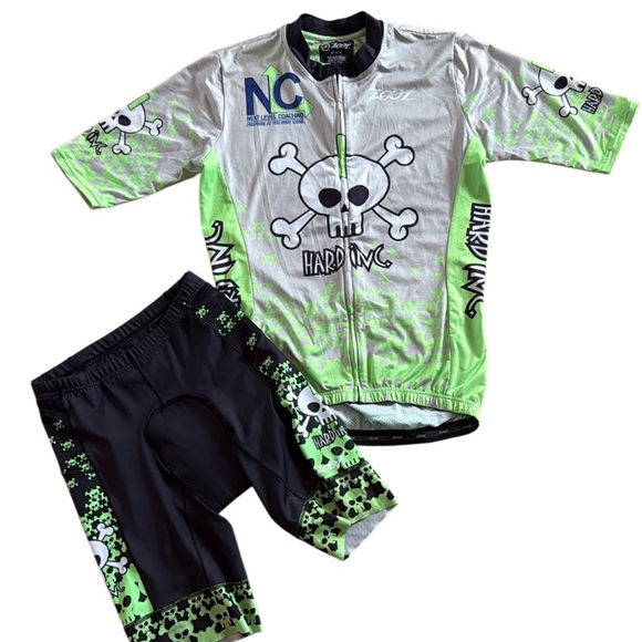 WOMEN ZOOT CYCLING JERSEY SET BIKE SHIRT & PADDED SHORTS SIZE MED BREATHABLE EUC - Picture 1 of 13